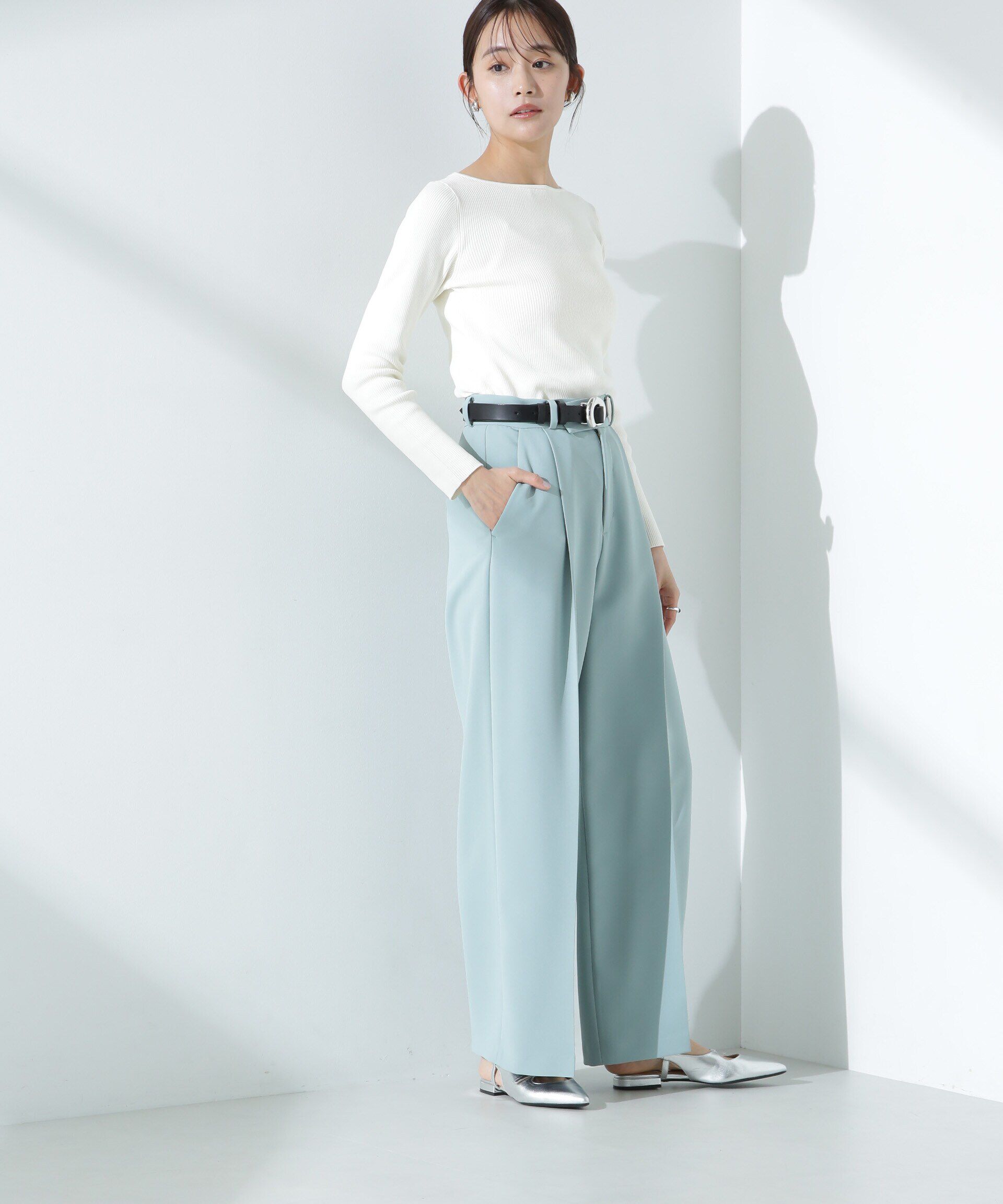 nano･universe「ツイルワイドスラックス」|チノ|