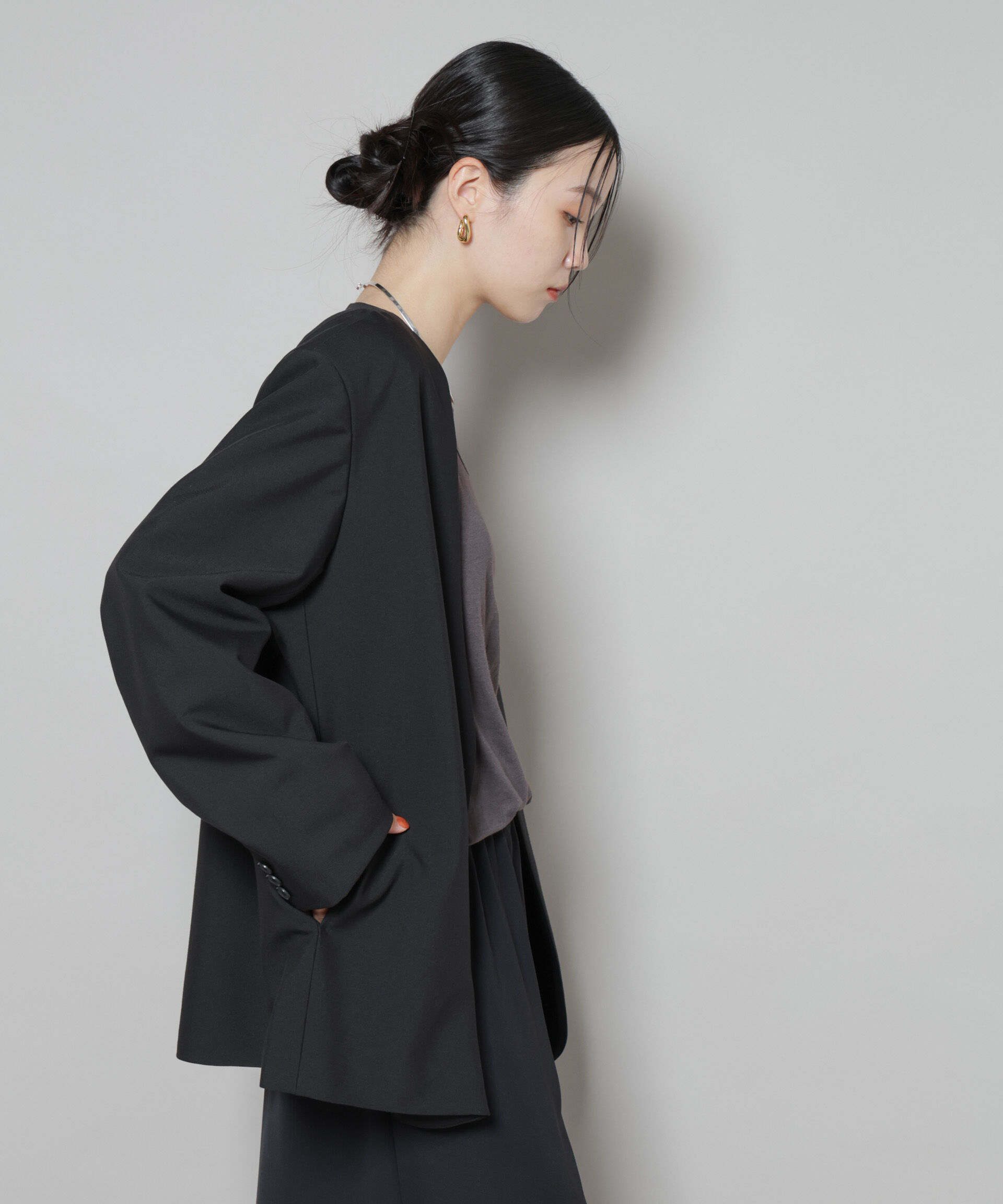 nano･universe「カラーレスワイドショルダージャケット(セットアップ可)」|テーラードジャケット|