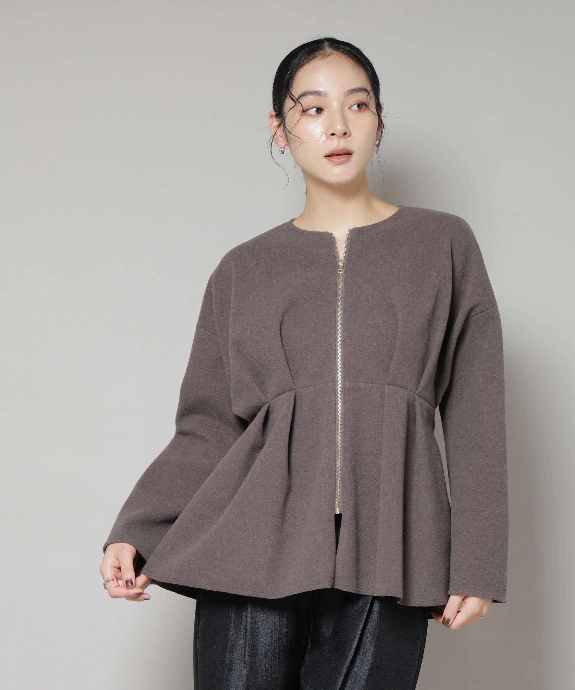 nano･universe「ニードルジャージーペプラムブルゾン」|ブルゾン・スタジャン|