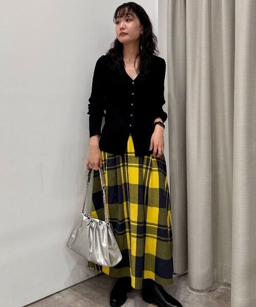 nano･universe「裾スリットVネックリブカーディガン」|ニット・セーター|