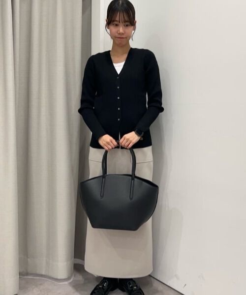 nano･universe「裾スリットVネックリブカーディガン」|ニット・セーター|