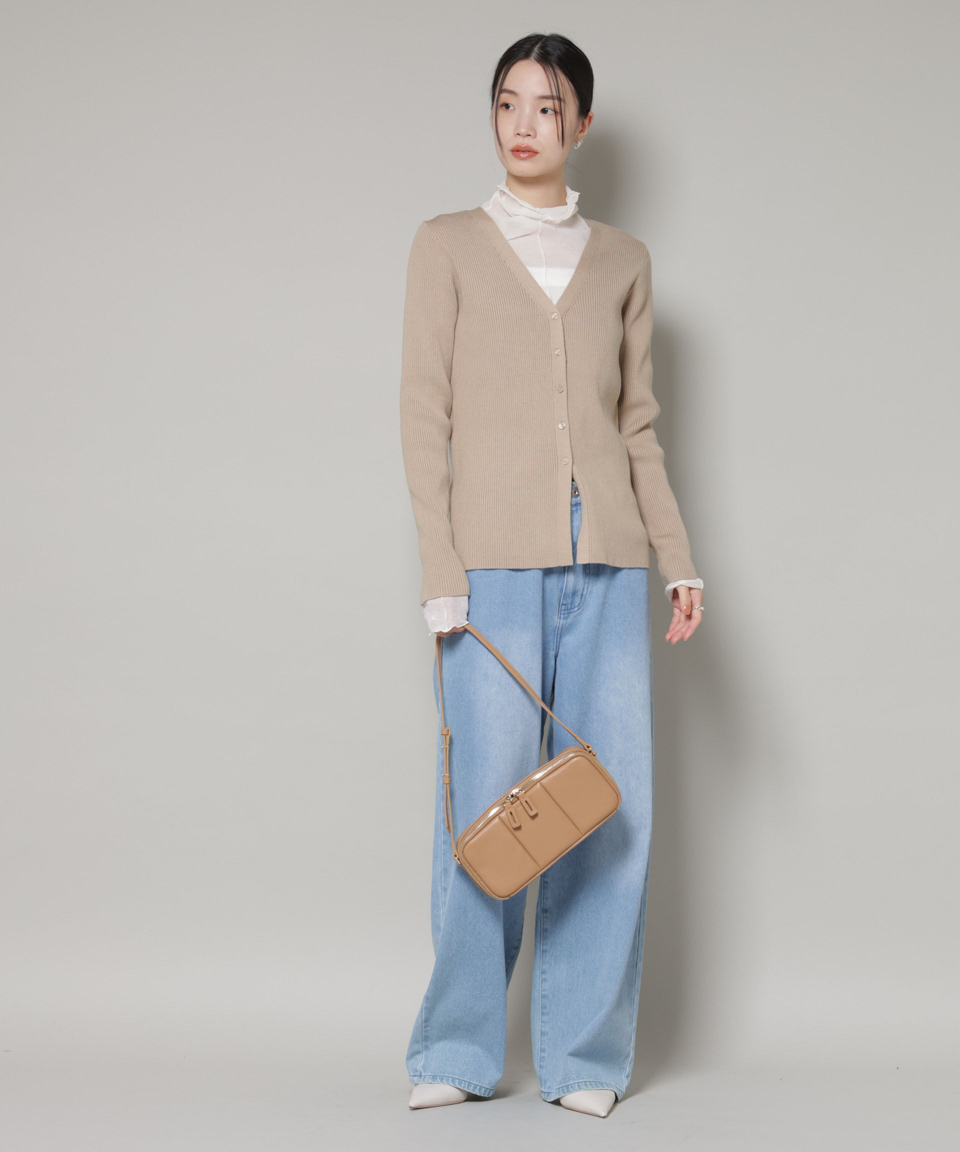 nano･universe「裾スリットVネックリブカーディガン」|ニット・セーター|