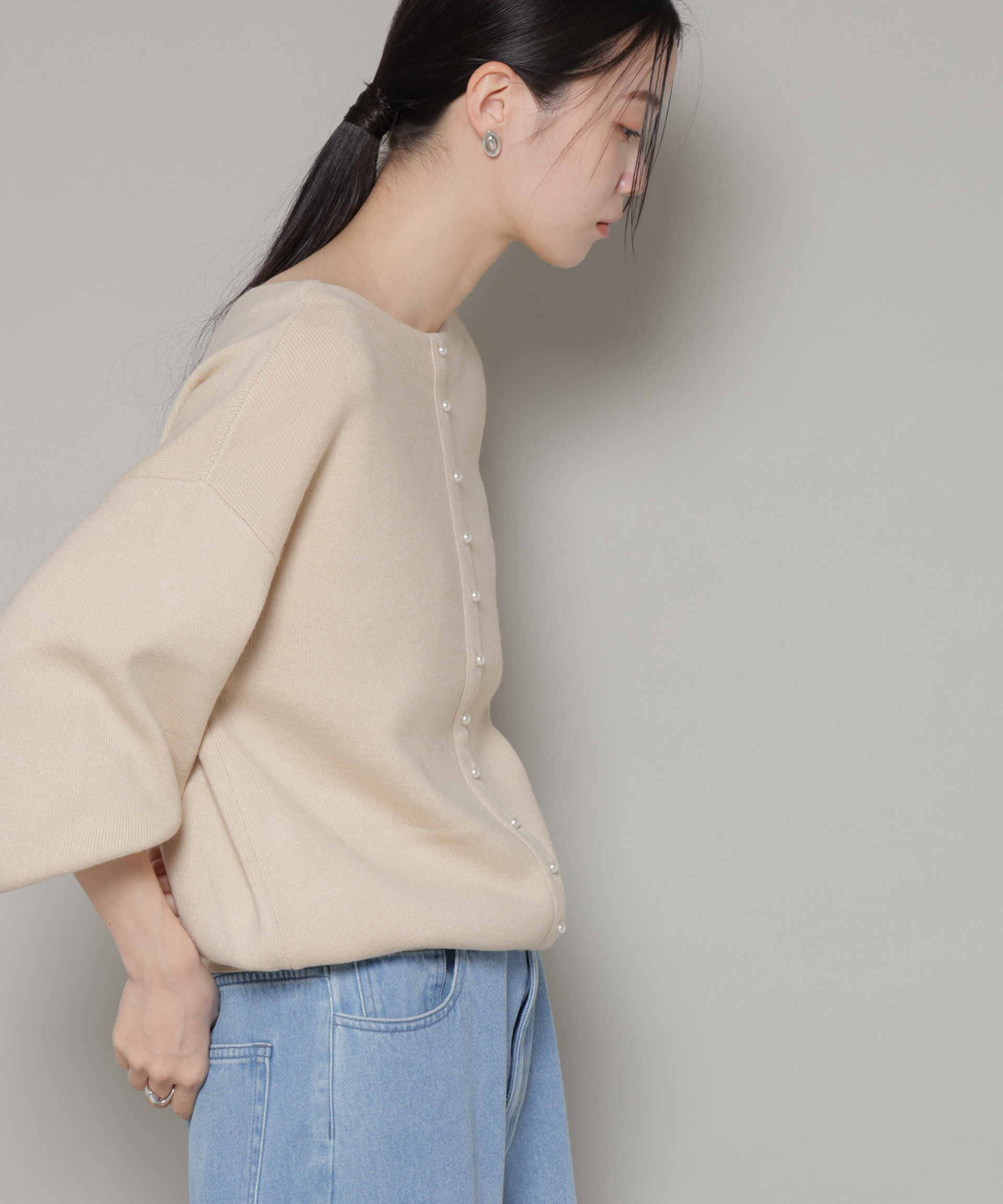 nano･universe「前後2wayセンターパール釦プルオーバーニット」|ニット・セーター|