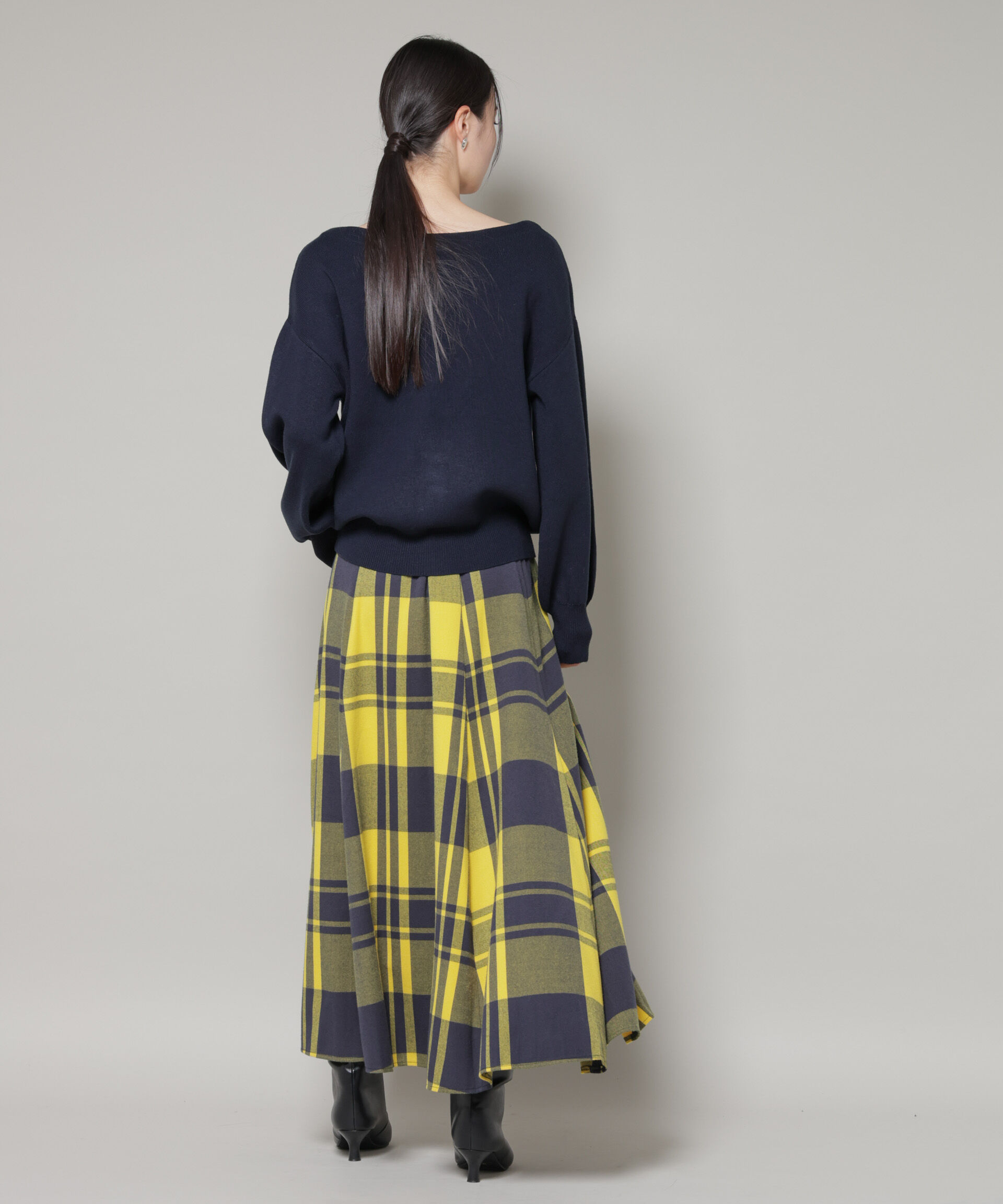 nano･universe「前後2wayセンターパール釦プルオーバーニット」|ニット・セーター|