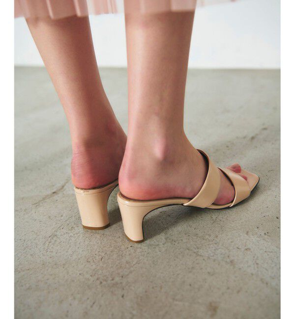 GRACE CONTINENTAL「CORSO ROMA パテントサンダル」|サンダル|