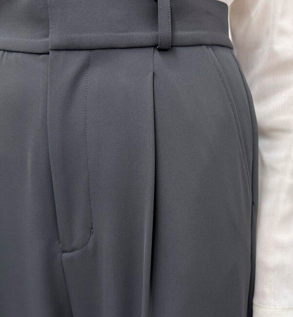 fredy emue「【オン・オフ対応/高身長サイズあり】とろみツイルタックスラックス」|スラックス|