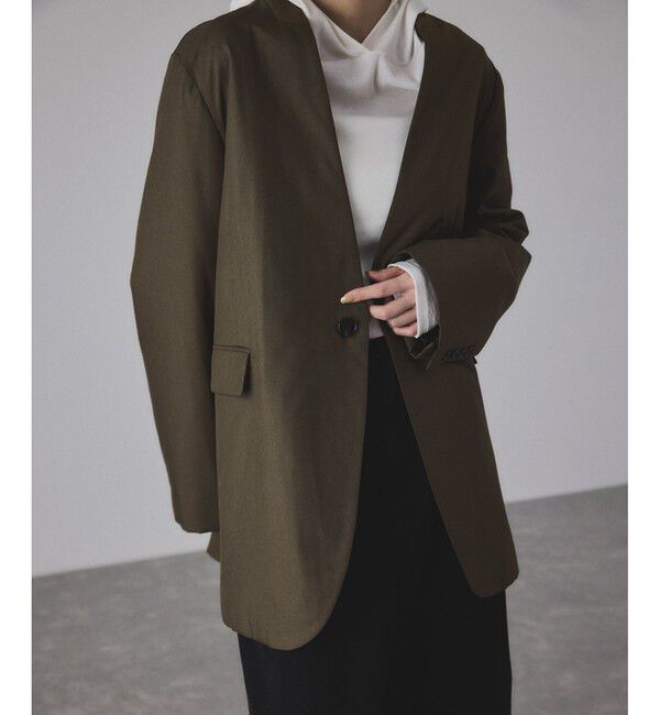 ADAM ET ROPE'「LIMONTAノーカラーダウンジャケット」|ダウン|