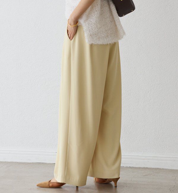  「【ウォッシャブル】【シーズンレスで使える】タックワイドスラックス」|チノ|