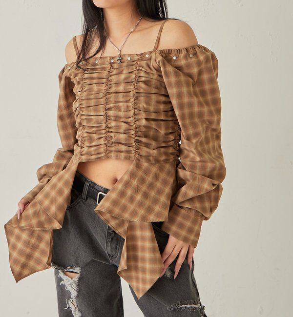  「ASYM HEM GATHER OFF-SHOULDER BLOUSE」|シャツ・ブラウス|ブラウン