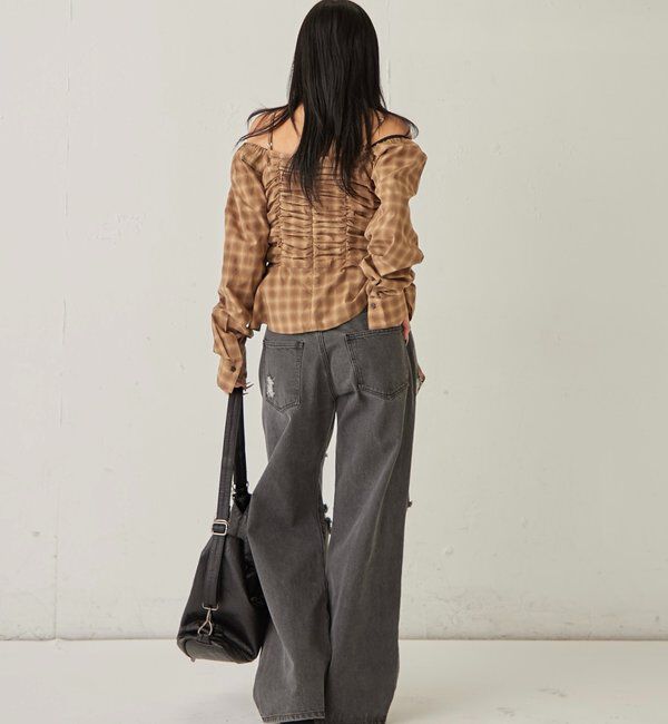  「ASYM HEM GATHER OFF-SHOULDER BLOUSE」|シャツ・ブラウス|