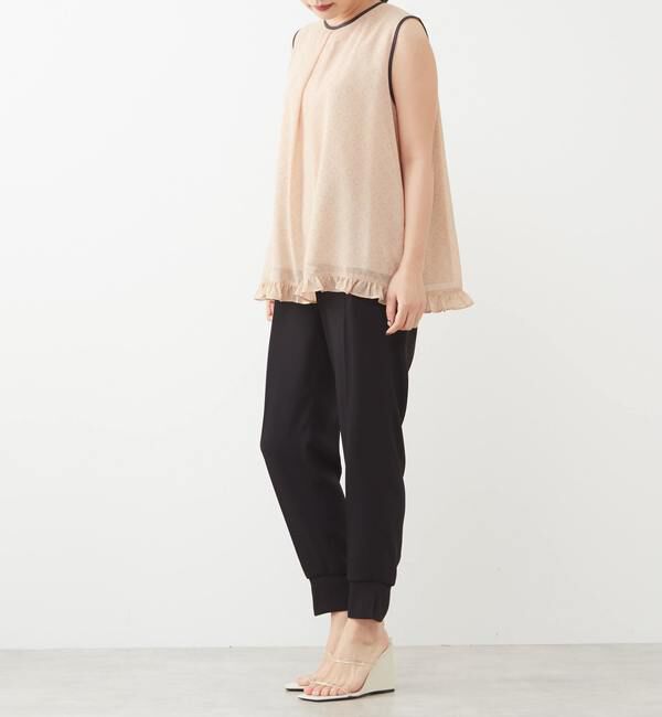 TIARA「ドット&times;ドットプリントフリルノースリーブブラウス」|シャツ・ブラウス|ベージュ