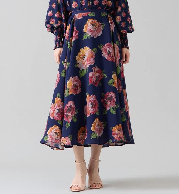 TIARA「オールドローズプリントサイドタックサーキュラースカート」|スカート|ネイビー