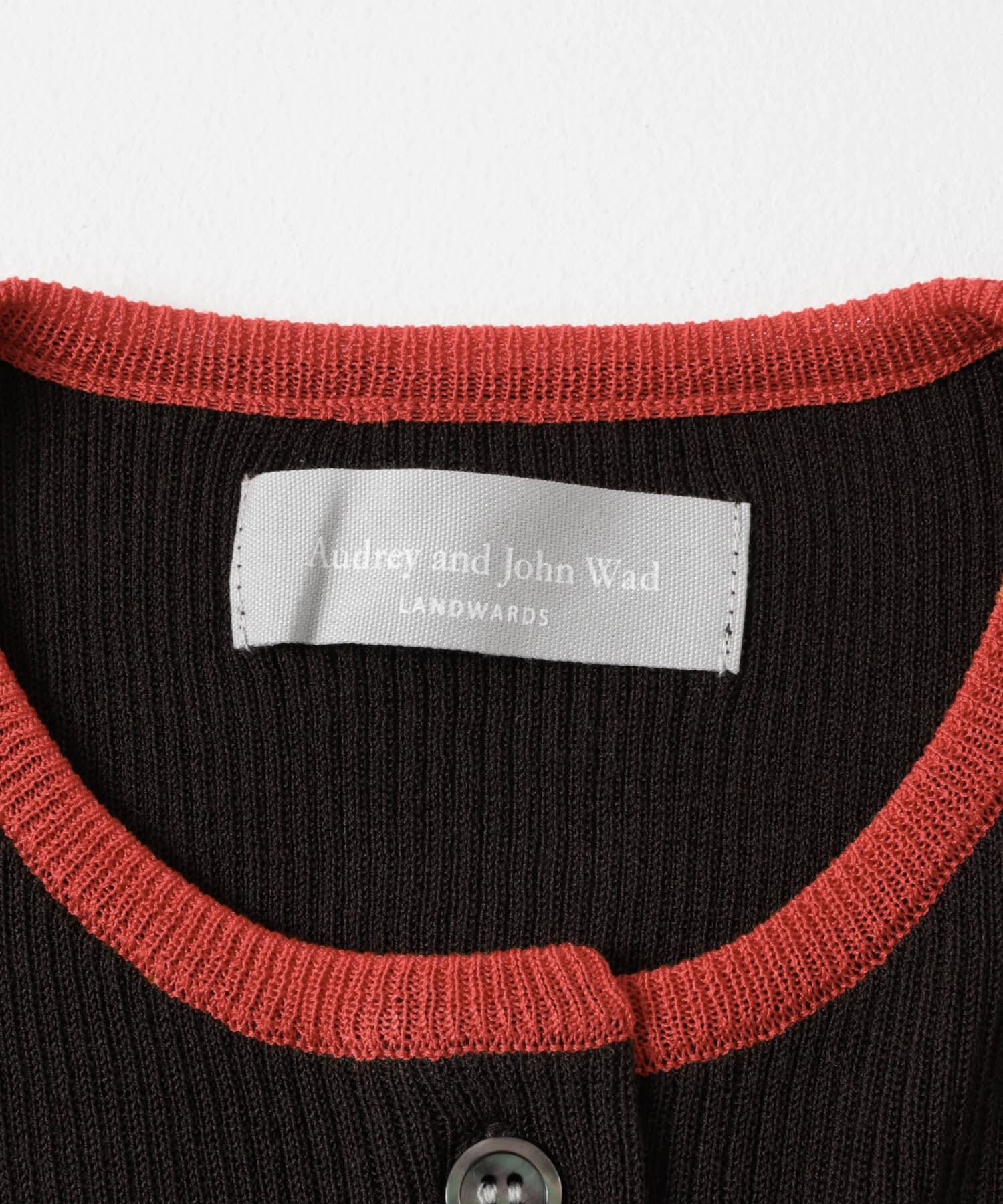 URBAN RESEARCH DOORS「『別注』Audrey and John Wad&times;DOORS　バイカラーカーディガン」|カーディガン|
