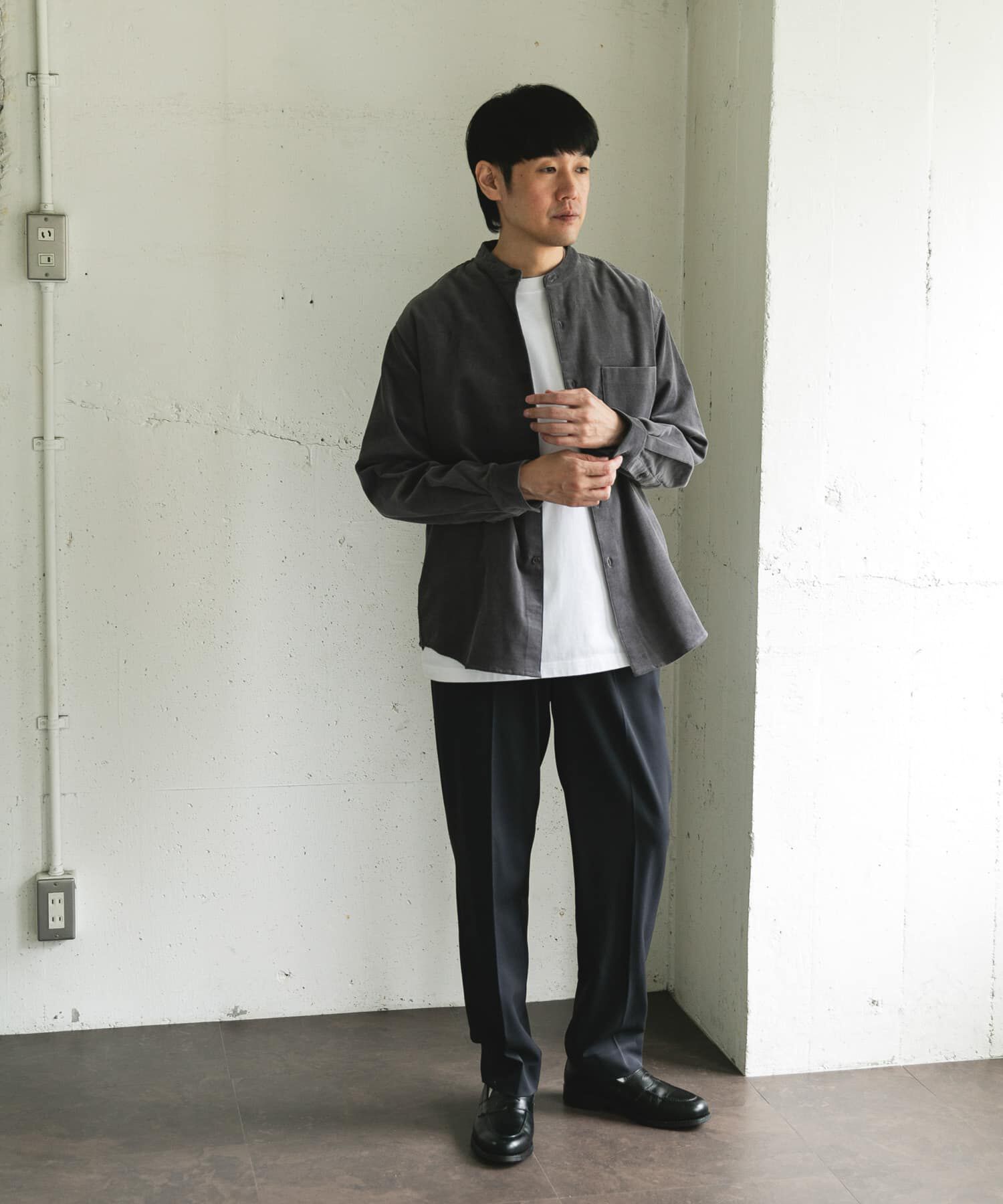 URBAN RESEARCH DOORS「『UR TECH』コーデュロイバンドカラーシャツ」|シャツ・ブラウス|