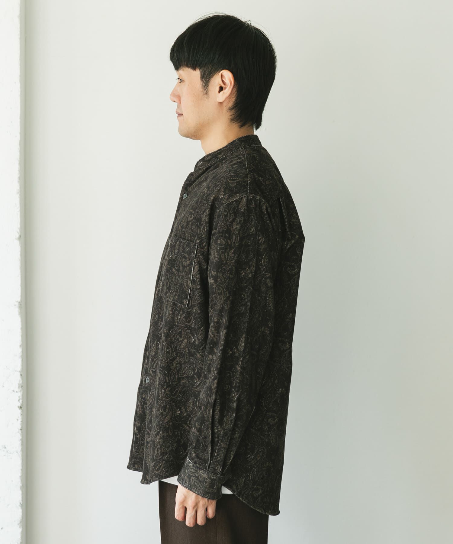 URBAN RESEARCH DOORS「『UR TECH』コーデュロイバンドカラーシャツ」|シャツ・ブラウス|