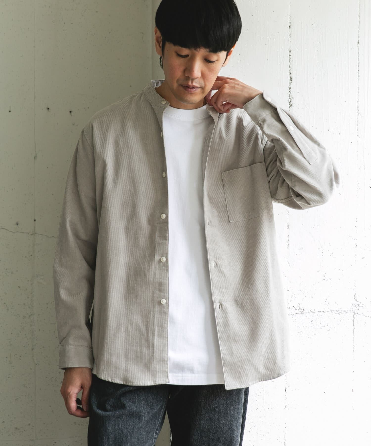 URBAN RESEARCH DOORS「『UR TECH』コーデュロイバンドカラーシャツ」|シャツ・ブラウス|