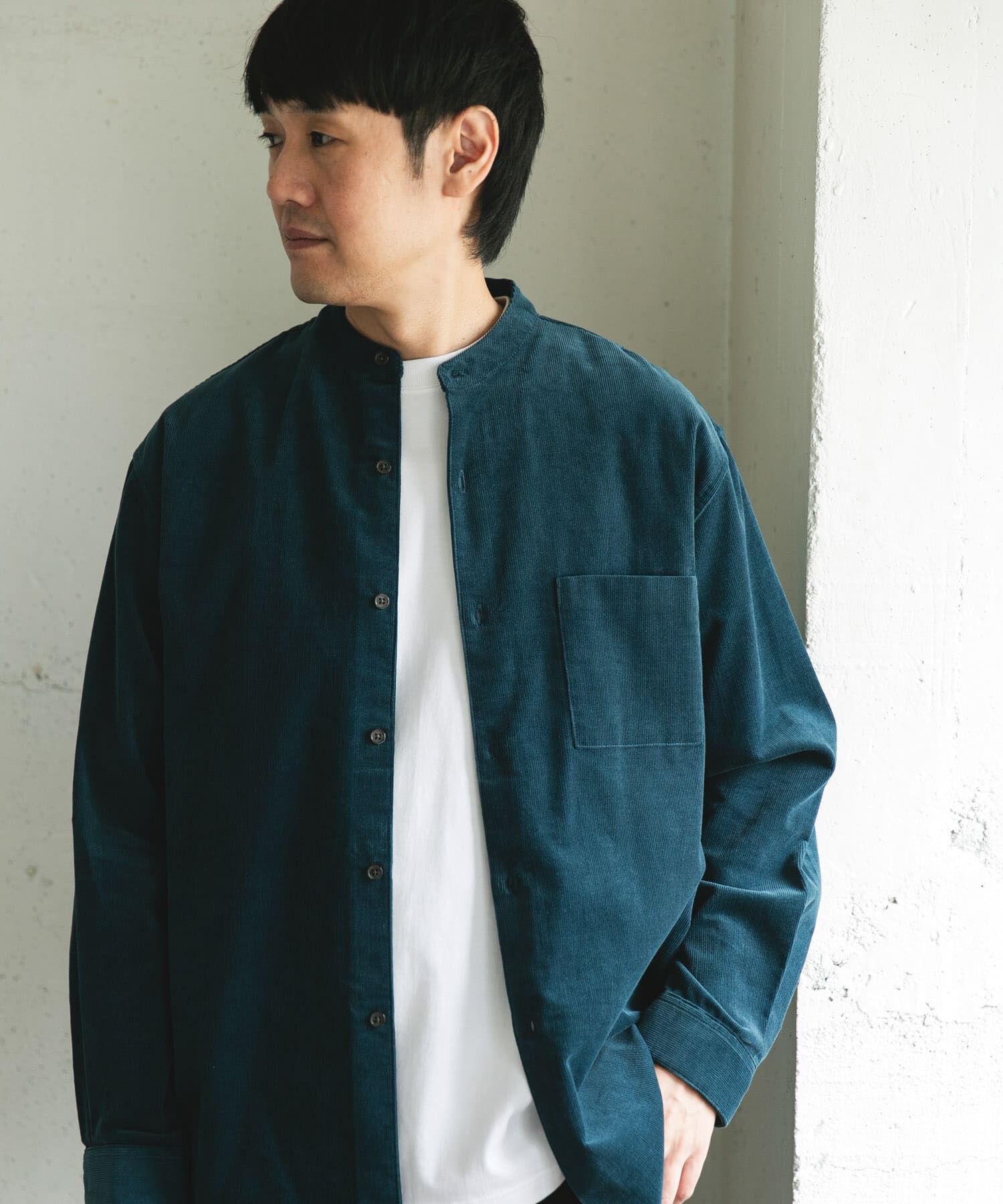 URBAN RESEARCH DOORS「『UR TECH』コーデュロイバンドカラーシャツ」|シャツ・ブラウス|