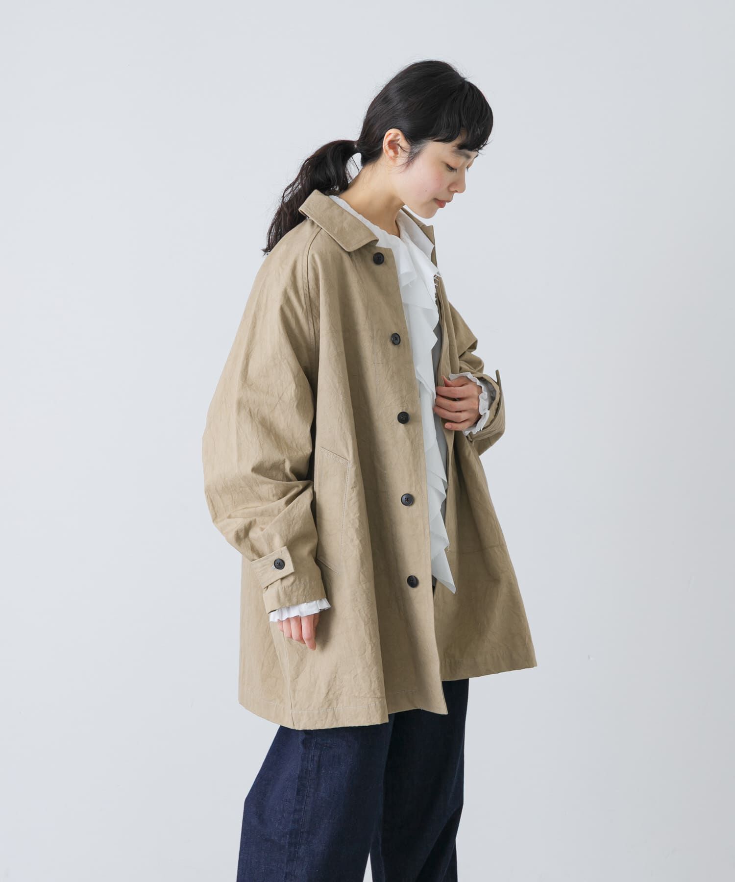 かぐれ「コットンバックタックショートコート」|ノーカラーコート|
