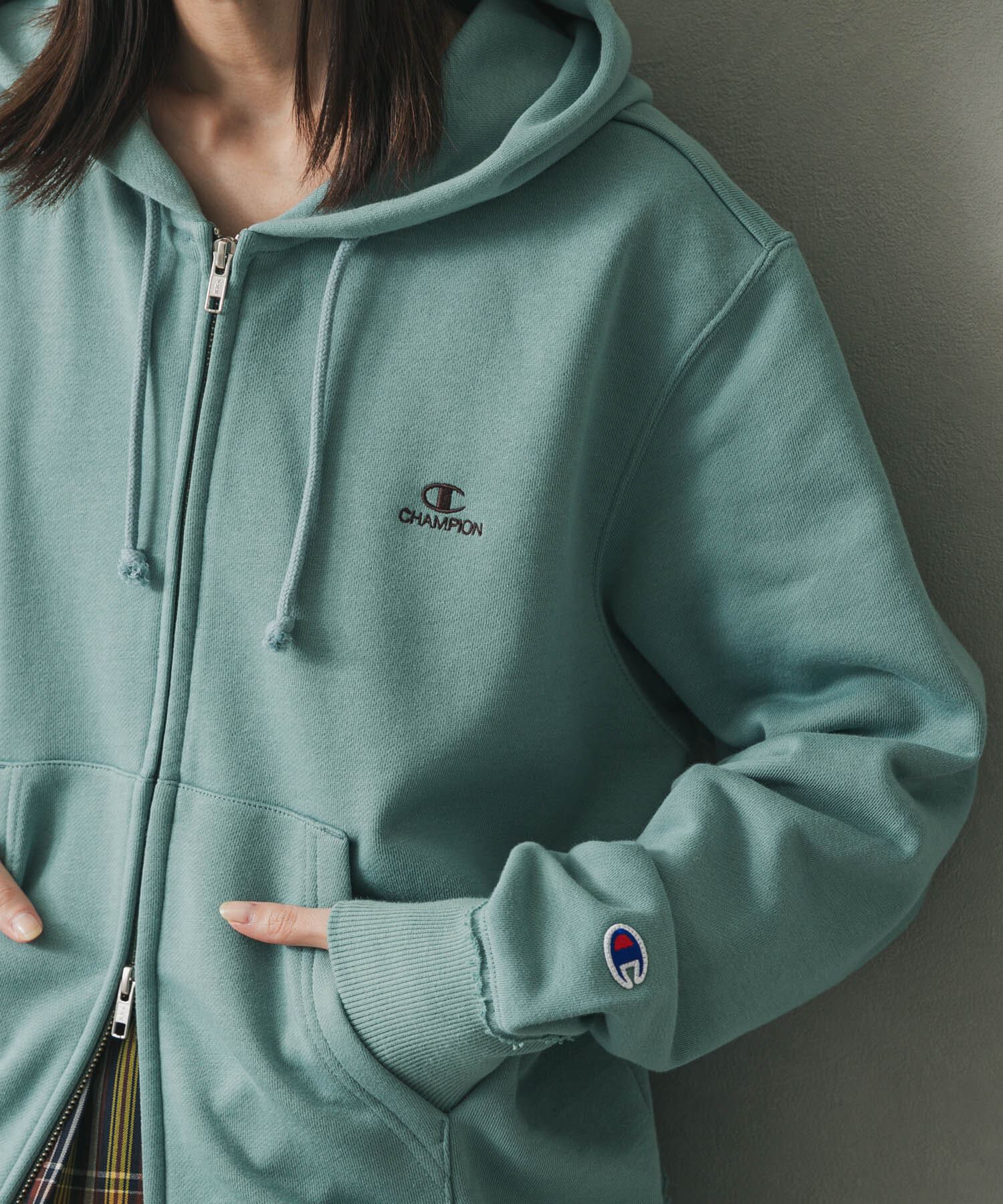 SENSE OF PLACE by URBAN RESEARCH「『別注』Champion&times;SENSE OF PLACE　ジップパーカー」|パーカー|