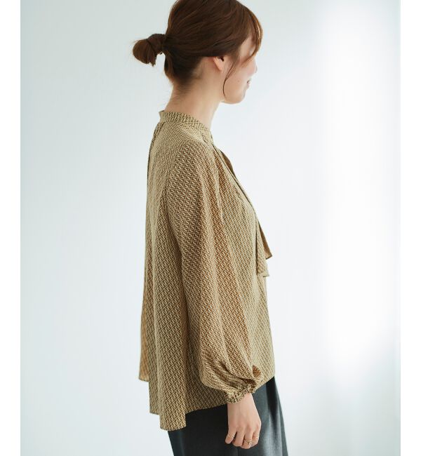 le.coeur blanc「《手洗い可能》デシンキカプリントスカーフタイブラウス」|シャツ・ブラウス|