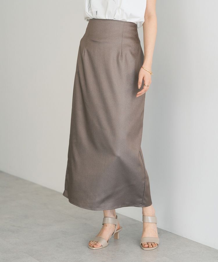 YECCA VECCA「シャイニーロングスカート」|タイト|