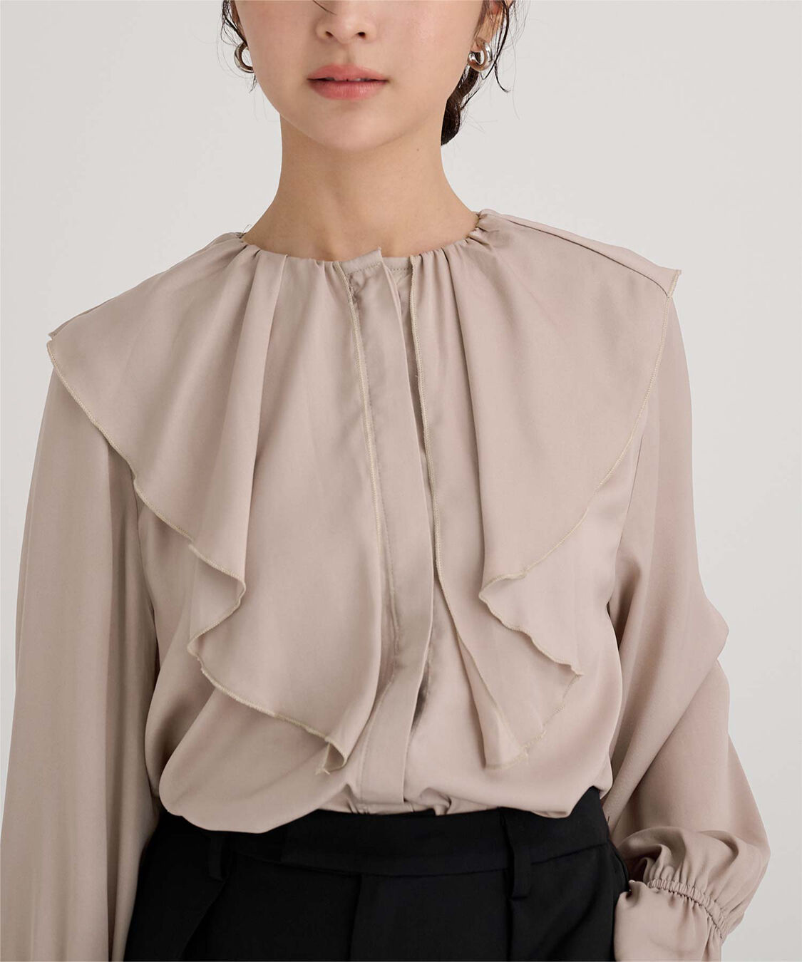 ur's「フリルカラーキャンディスリーブブラウス」|シャツ・ブラウス|