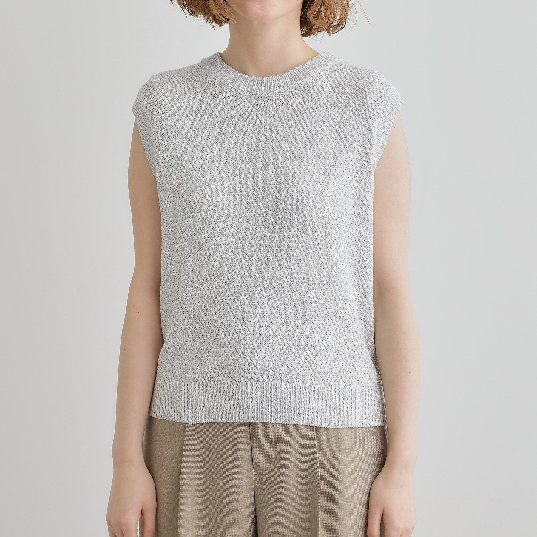 grove「ラメの上品な輝きが魅力 ラメカノコスリーブレスニット」|ニット・セーター|