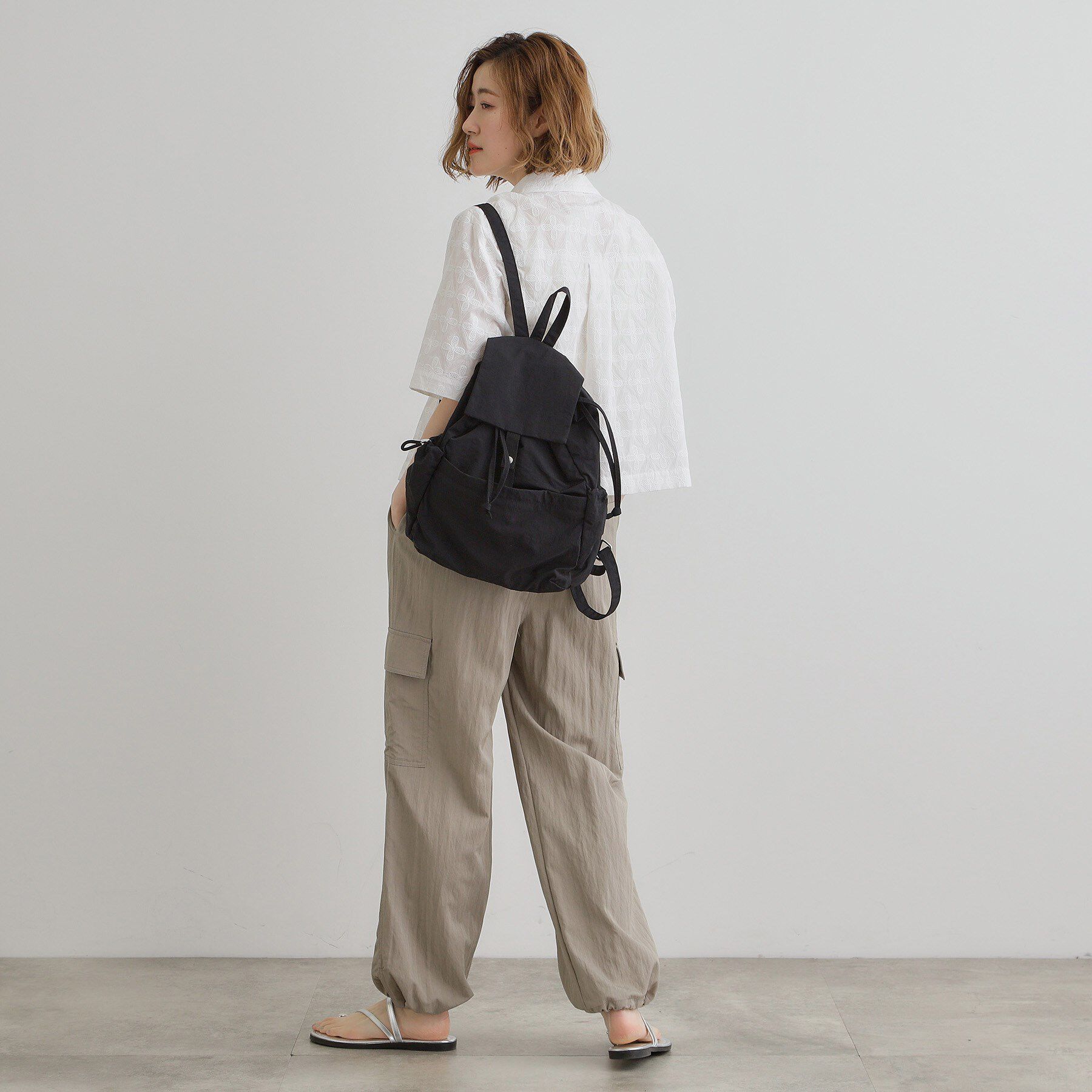 grove「【晴れの日も雨の日も】撥水フラップナイロンリュック」|リュック|