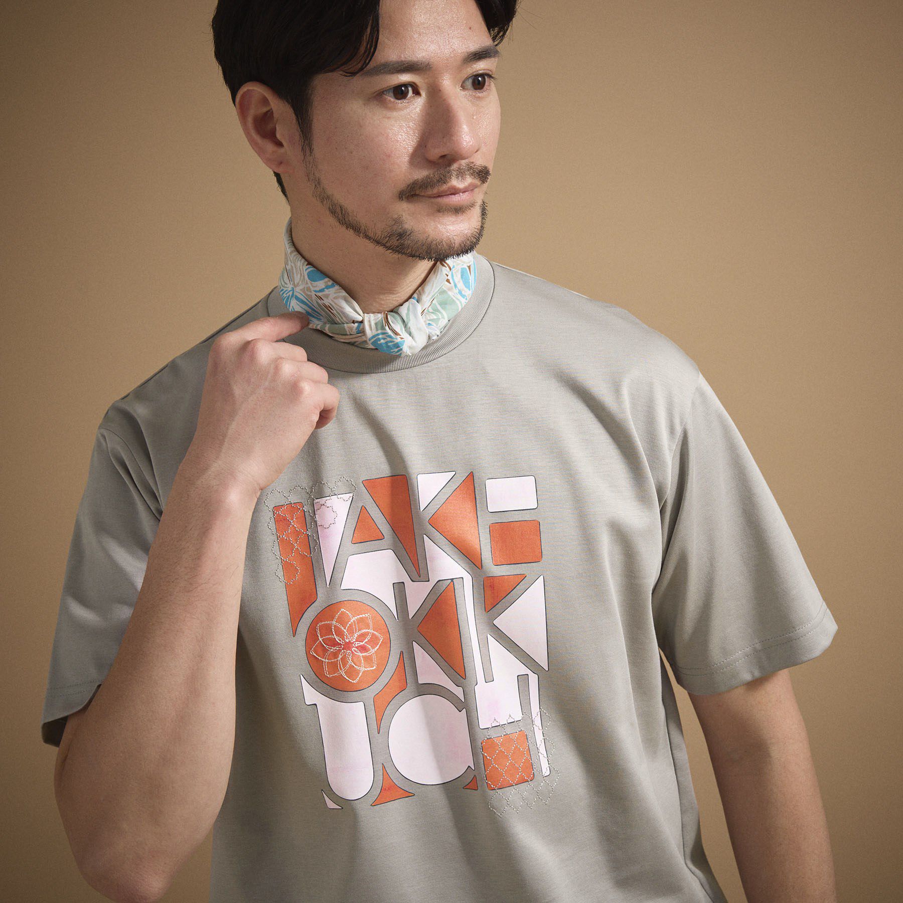 TAKEO KIKUCHI「ロゴグラフィック プリントTシャツ」|Tシャツ・カットソー|