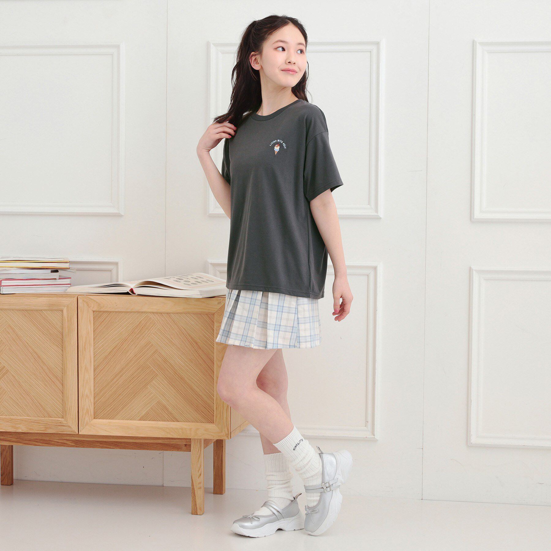 PINK-latte「ワンポイント刺繍Tシャツ」|Tシャツ・カットソー|