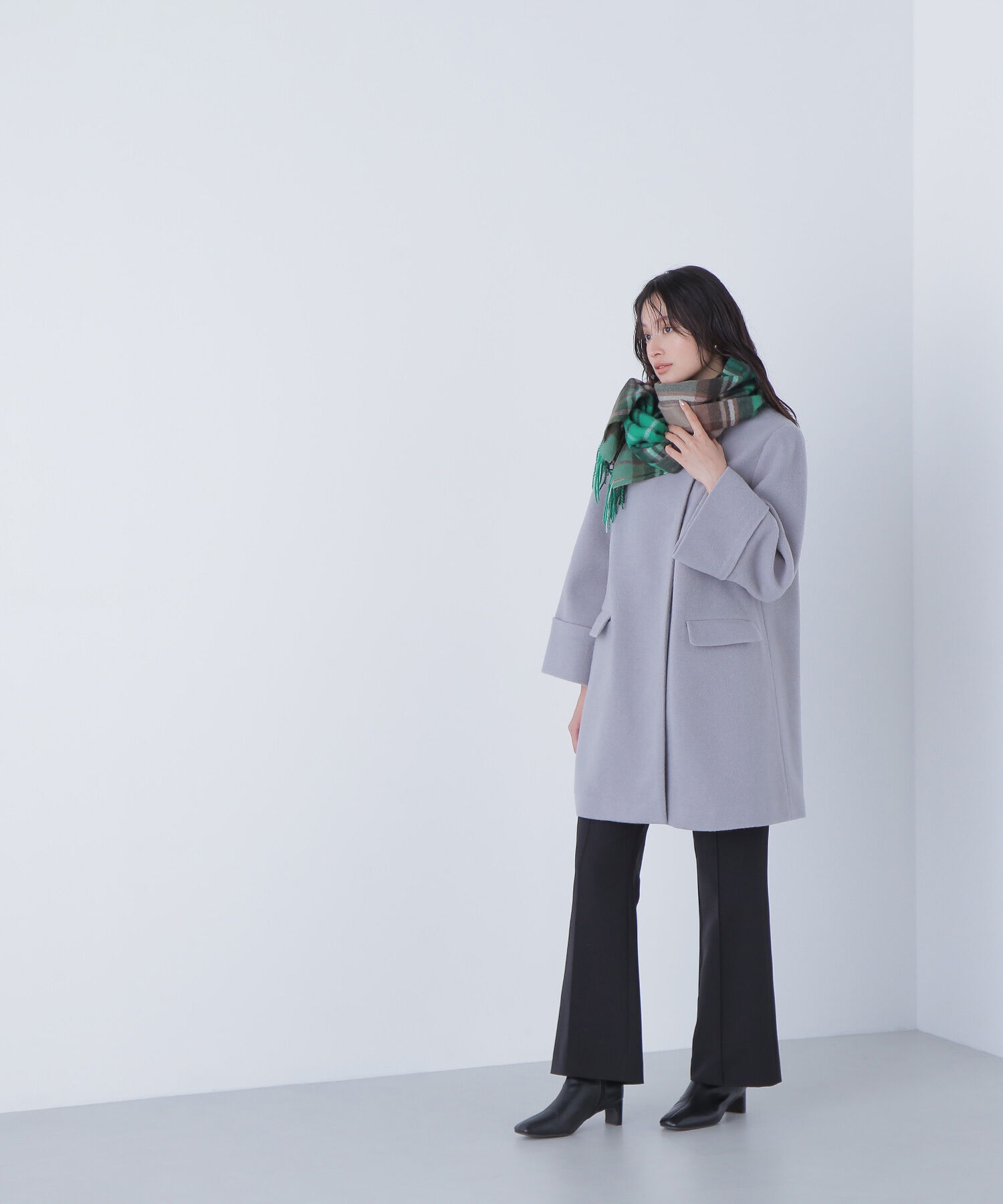  「ノーカラーミドルコート」|ブルゾン・スタジャン|