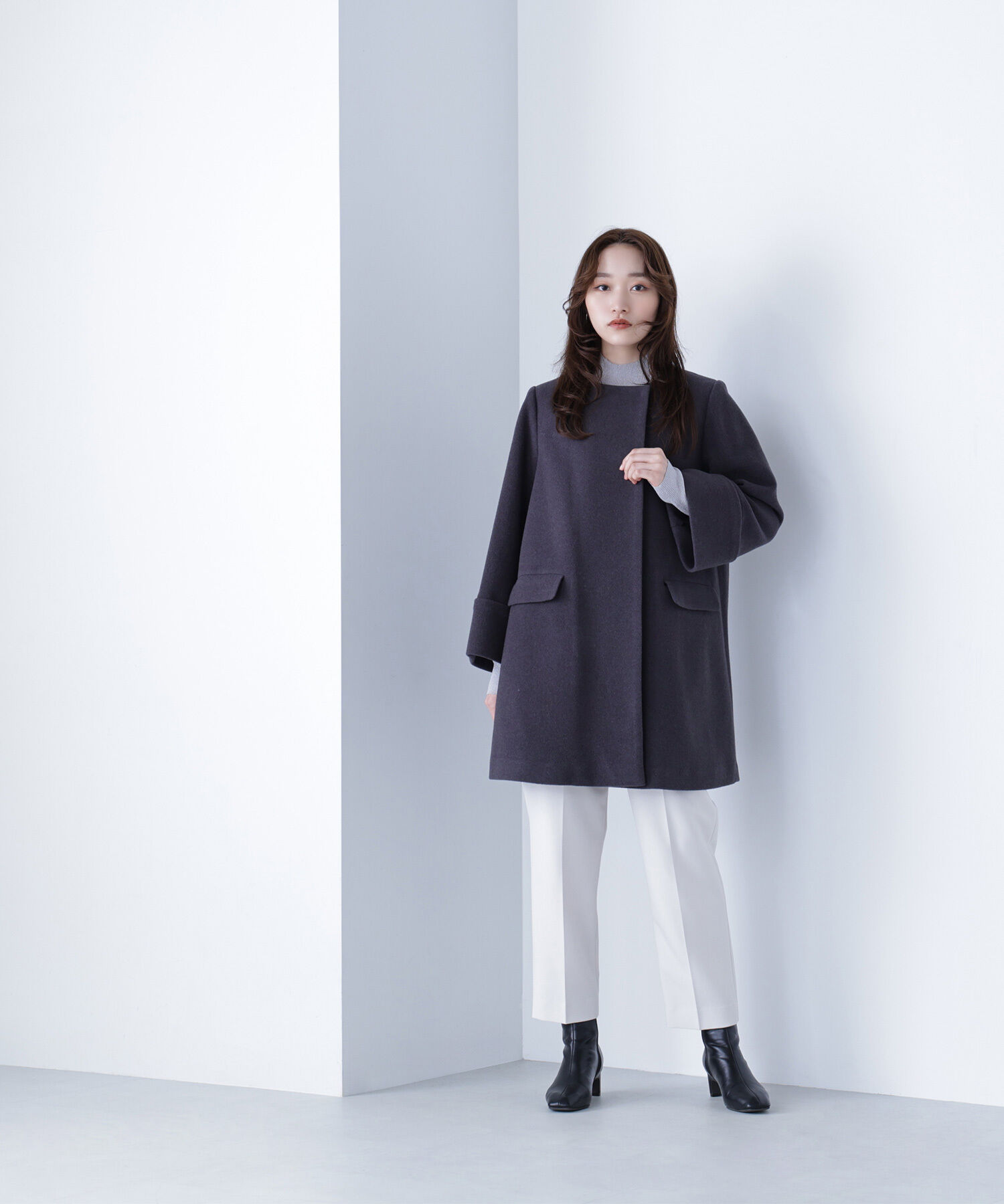  「ノーカラーミドルコート」|ブルゾン・スタジャン|