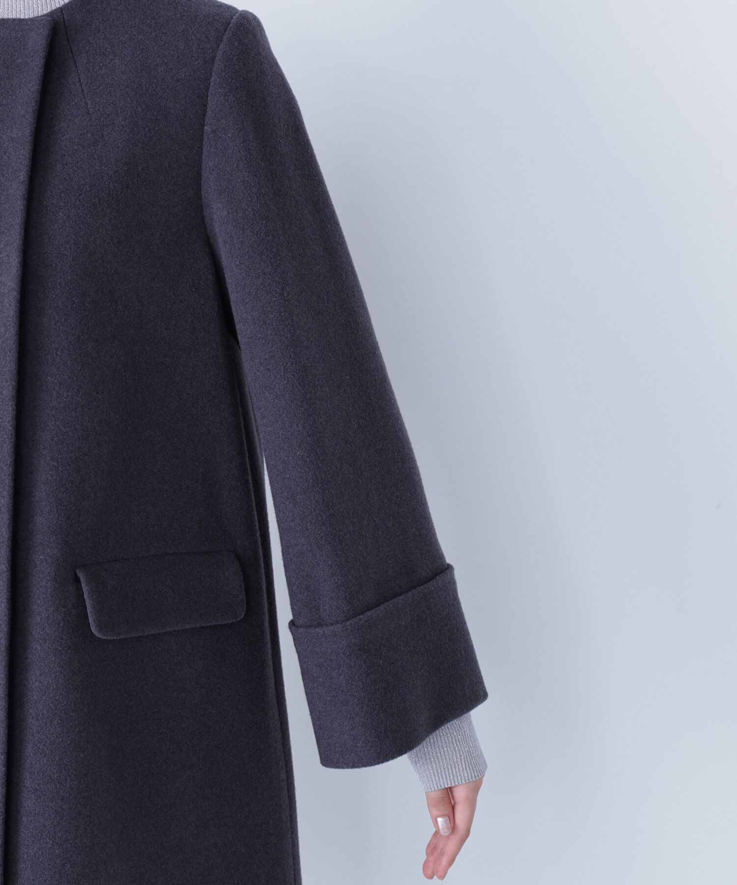  「ノーカラーミドルコート」|ブルゾン・スタジャン|