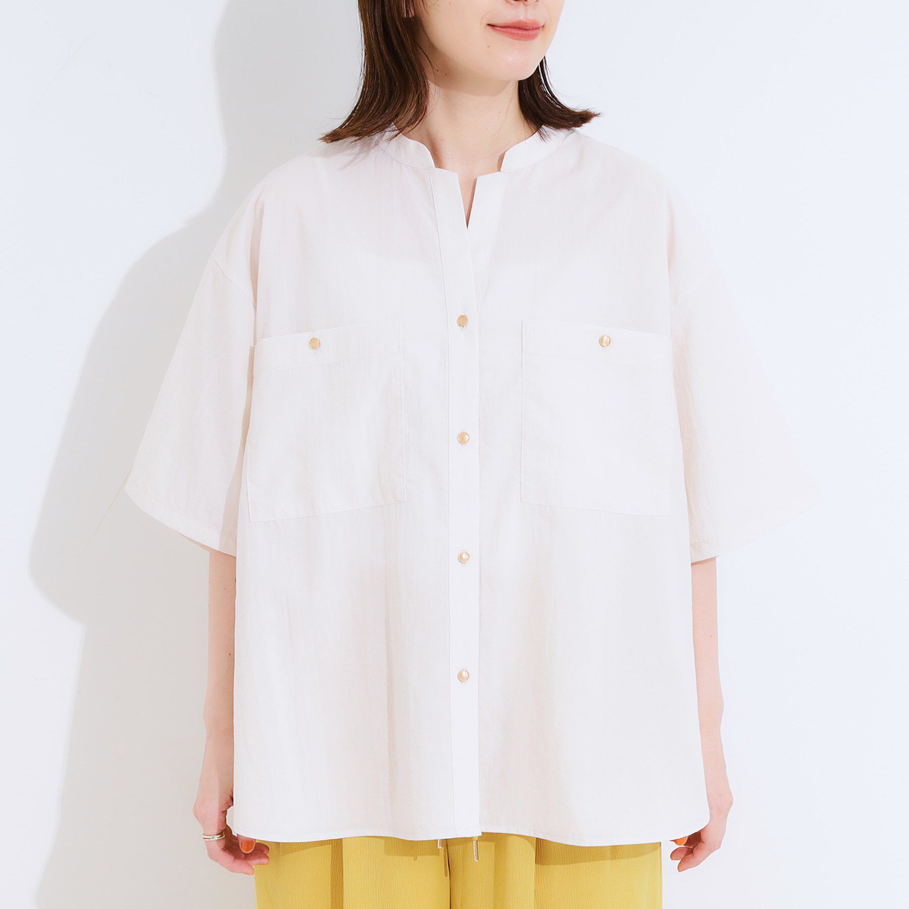 SHOO･LA･RUE「【S-LL】大人の抜け感 ビックポケット Vネックシャツ」|シャツ・ブラウス|