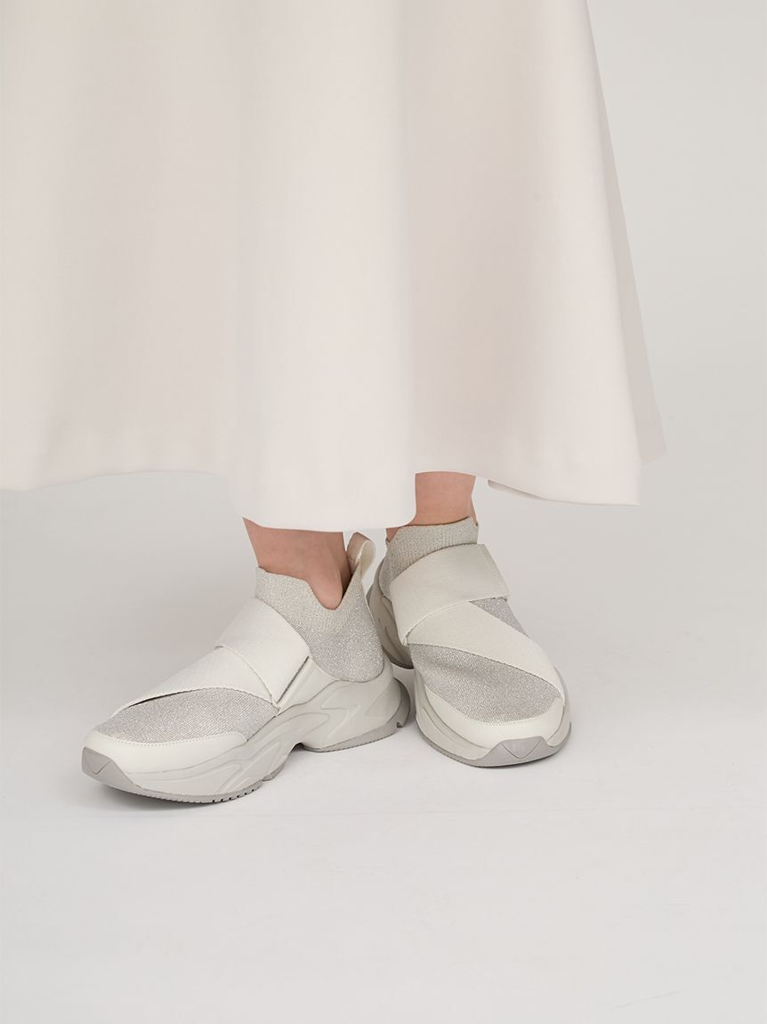 emmi atelier「【限定カラー】emmiロゴフーディーワンピース」|ワンピース|