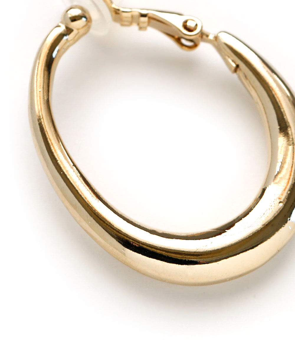 colleca la「オーバルフープイヤリング」|イヤリング|