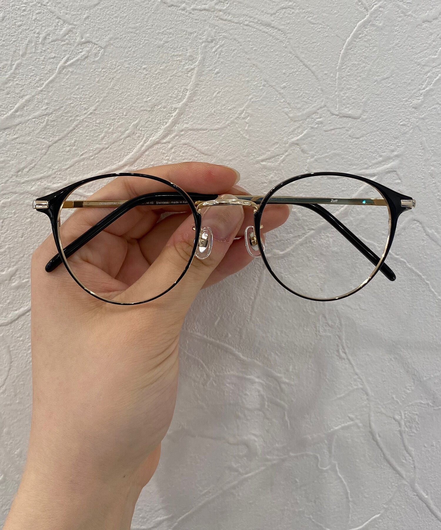  「[中顔面短縮みえメガネ]ボストン型 メガネ （レンズ交換券付き）メタルフレーム Zoff ブラックゴールド」|メガネ|