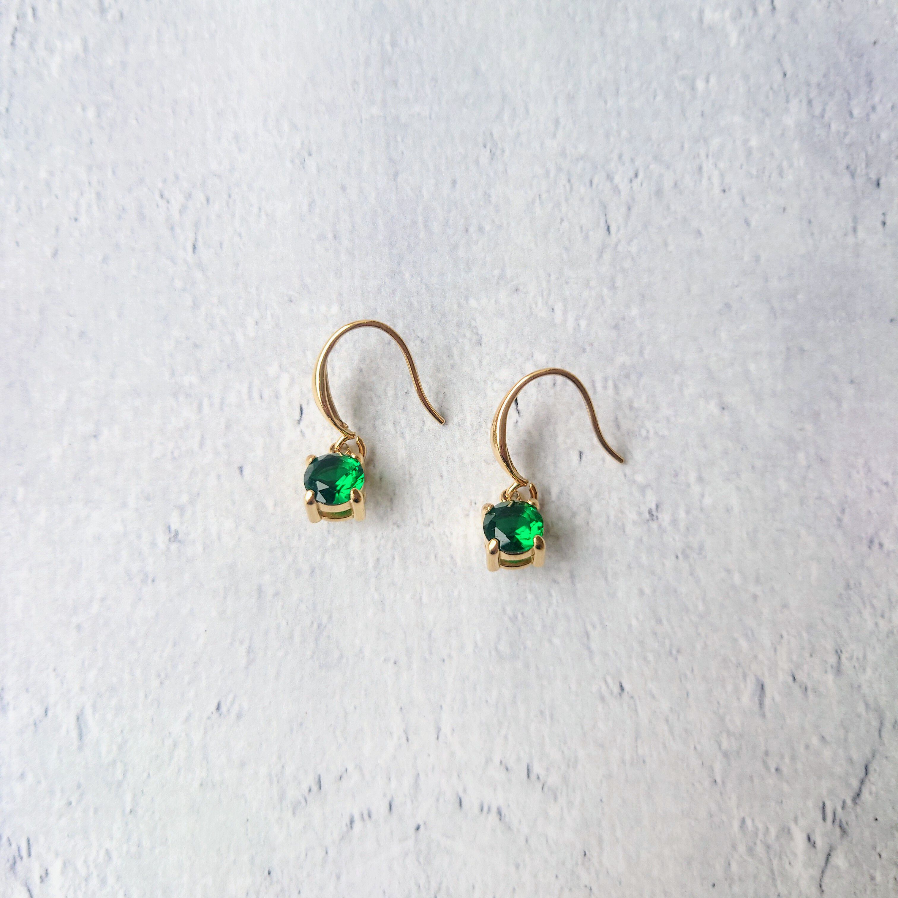 MARQUISE「カラービジューステンレスピアス」|ピアス|グリーン