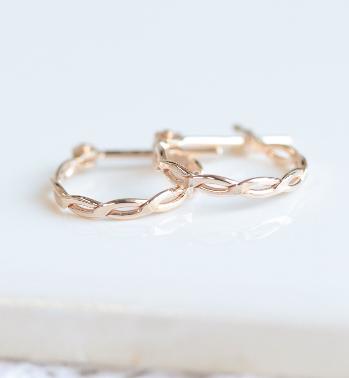  「ゴールド フープ ピアス | K10YG 」|ピアス|