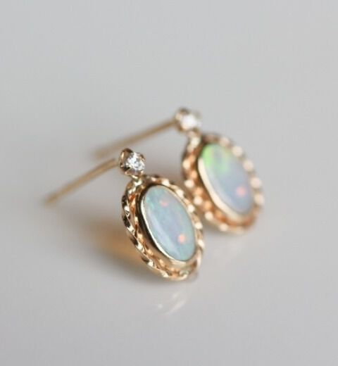  「ダイヤモンド / オーストラリア オパール ピアス | K10YG」|ピアス|
