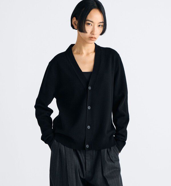 Edition「エクストラファインウール Vネックカーディガン」|カーディガン|