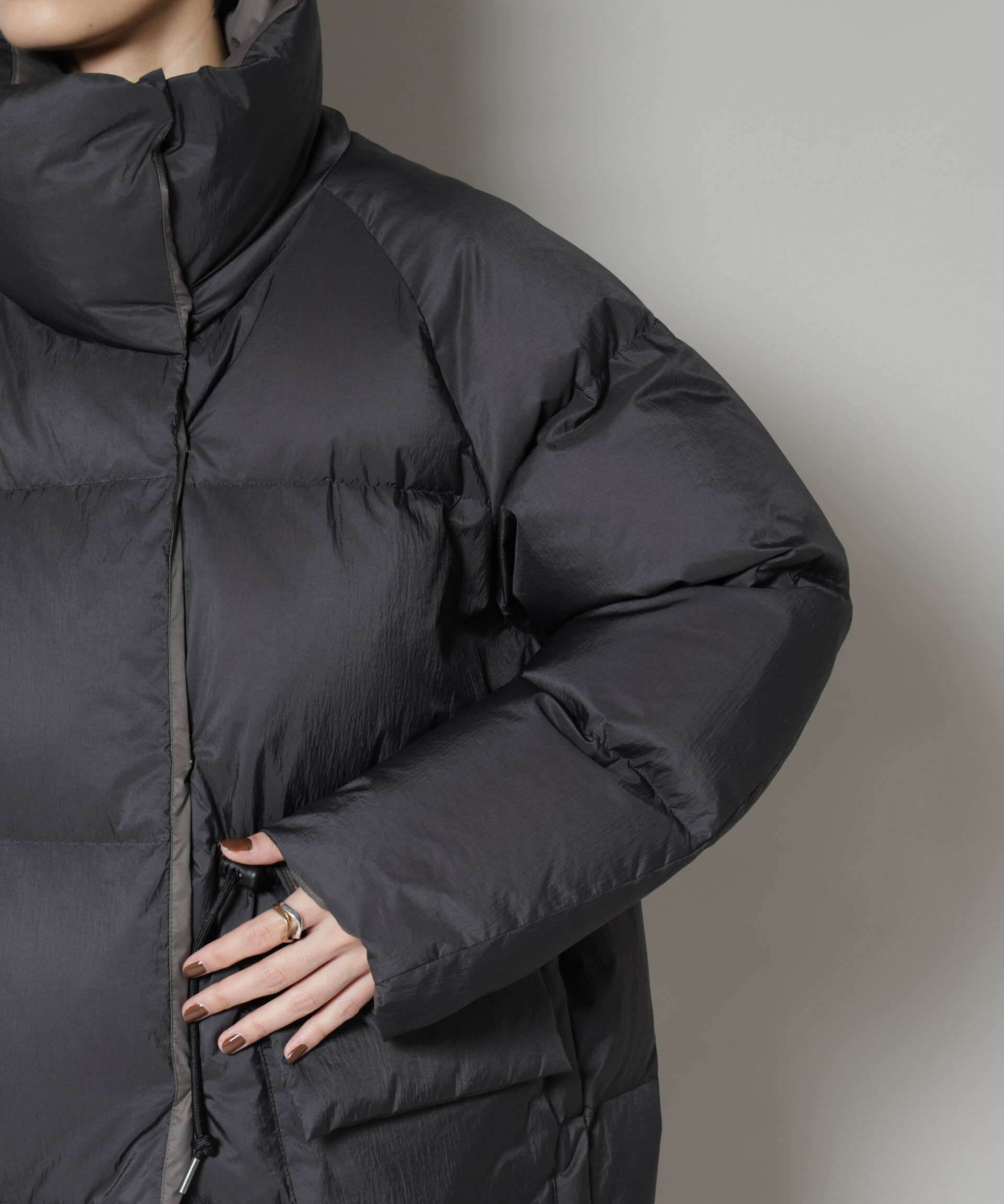 nano･universe「「西川ダウン(R)」バイカラーボリュームダウン」|ダウン|