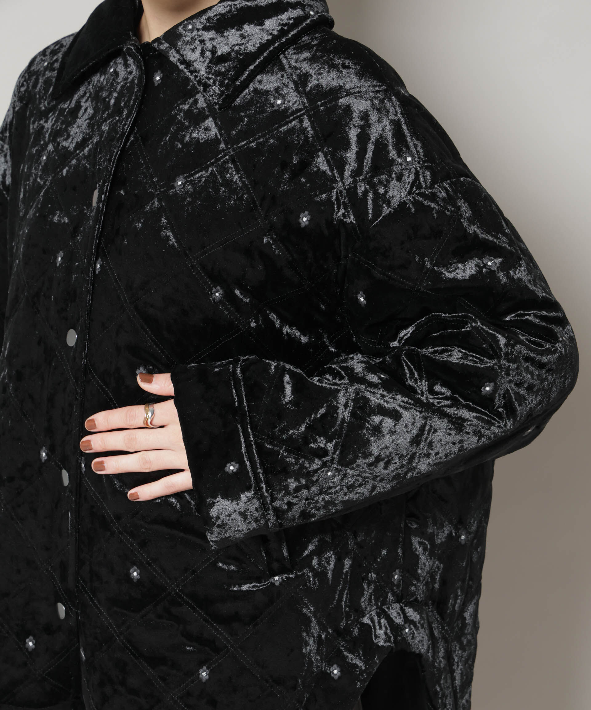 nano･universe「ベロアキルト刺繍ブルゾン」|ブルゾン・スタジャン|