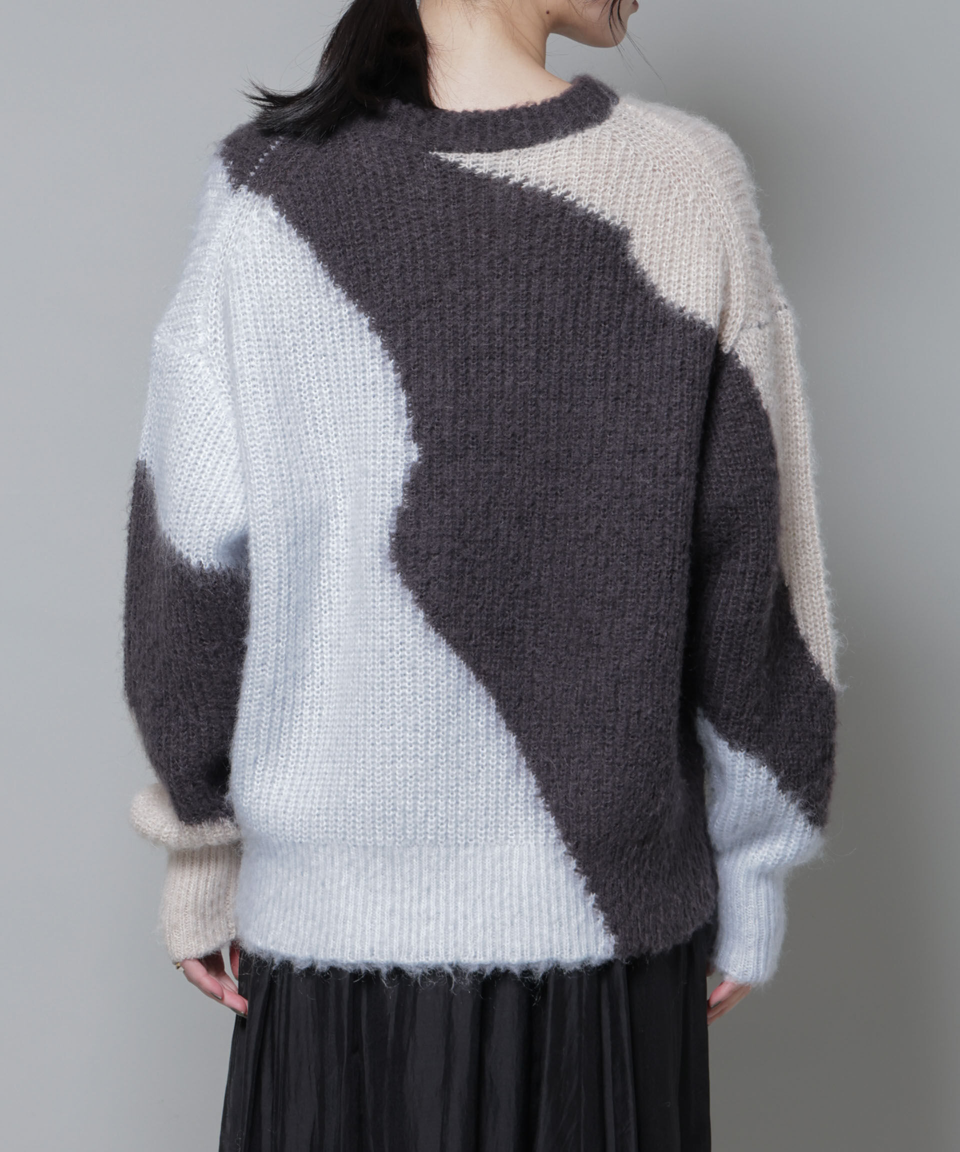 nano･universe「モヘヤ起毛カーブパターンブロッキングニット」|ニット・セーター|
