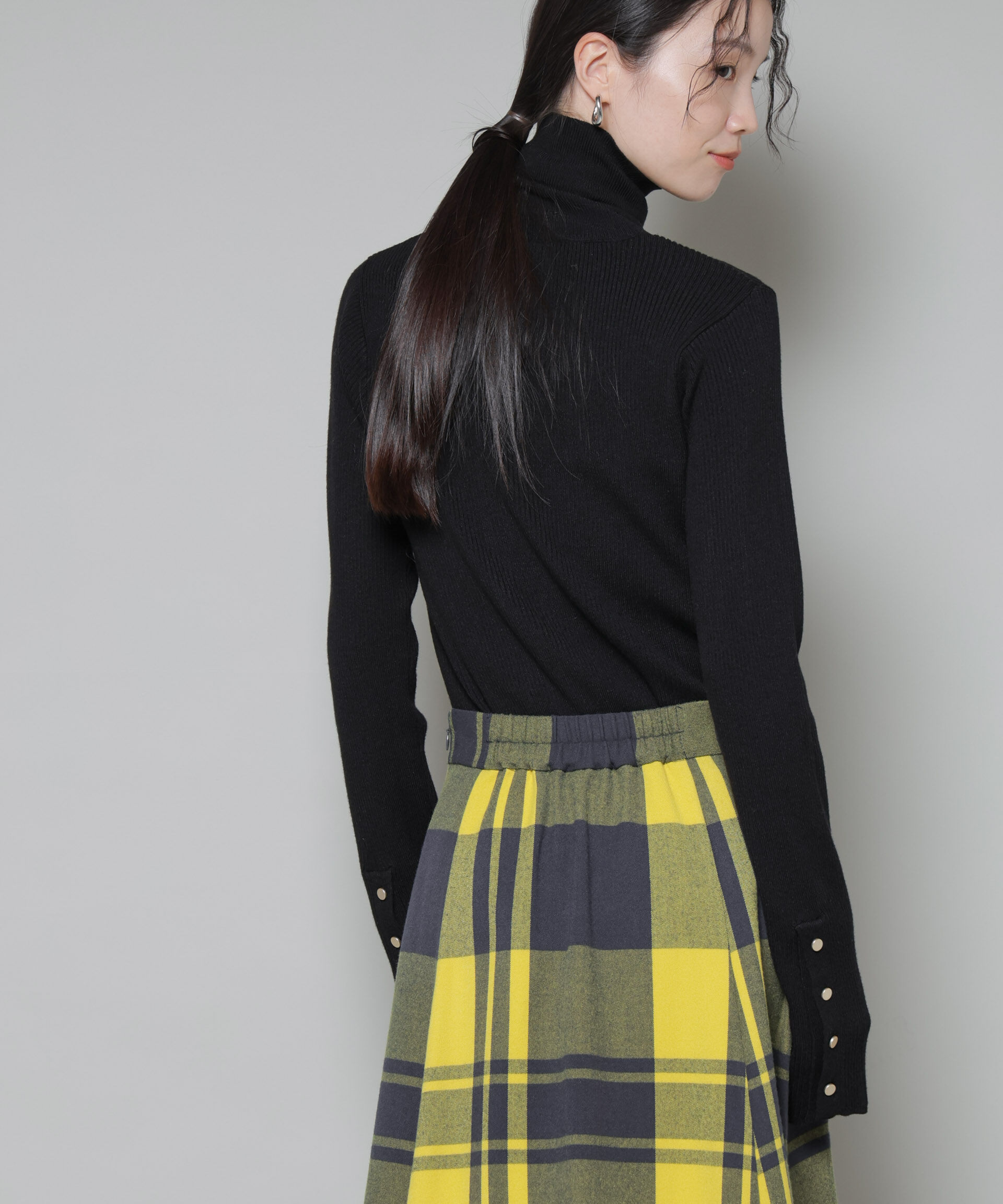 nano･universe「洗濯機洗可メタルボタンリブニット」|ニット・セーター|