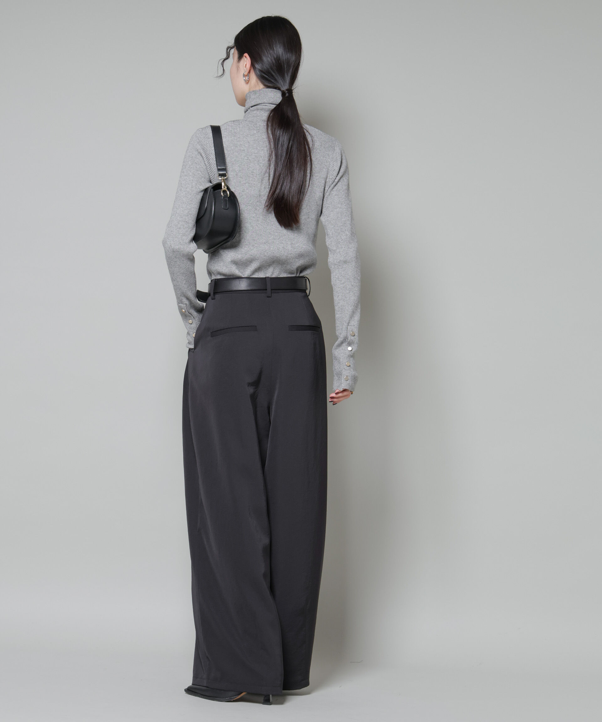 nano･universe「洗濯機洗可メタルボタンリブニット」|ニット・セーター|