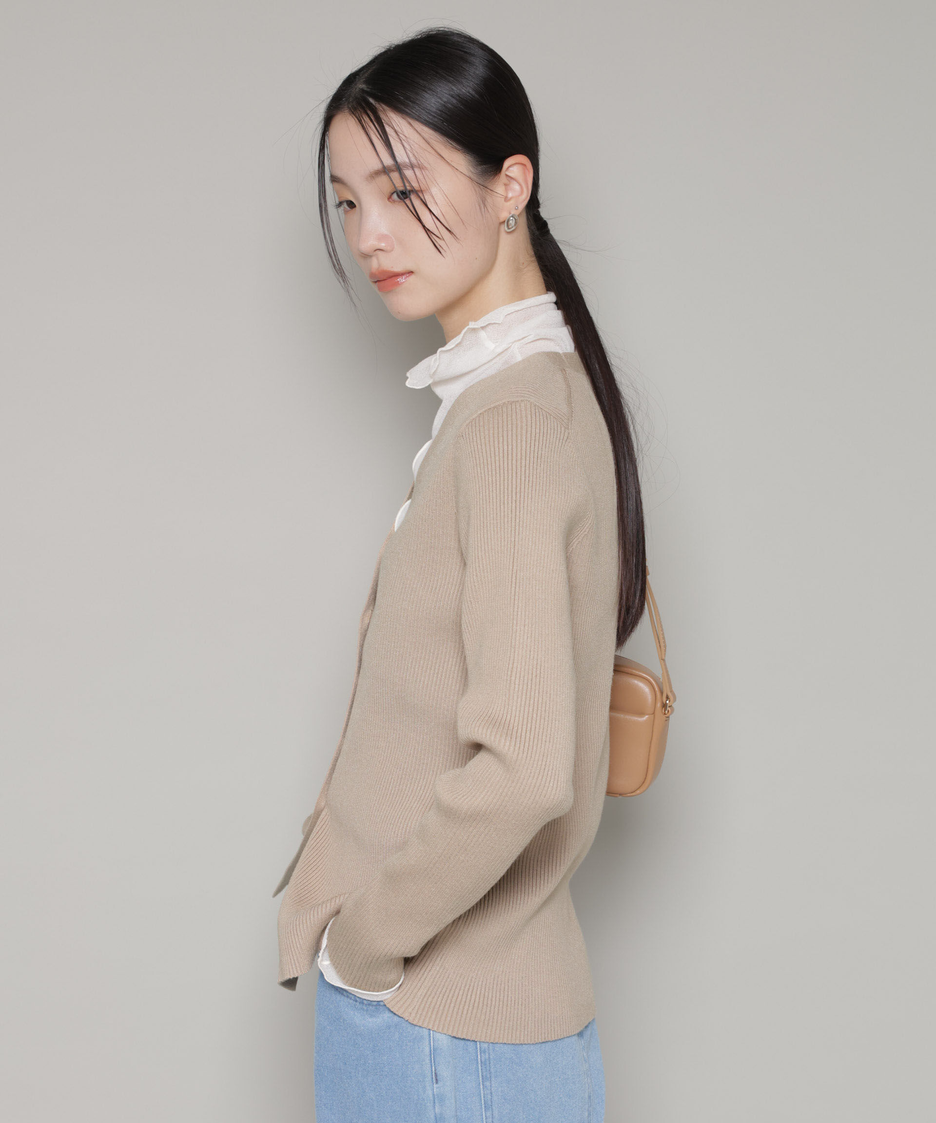 nano･universe「裾スリットVネックリブカーディガン」|ニット・セーター|