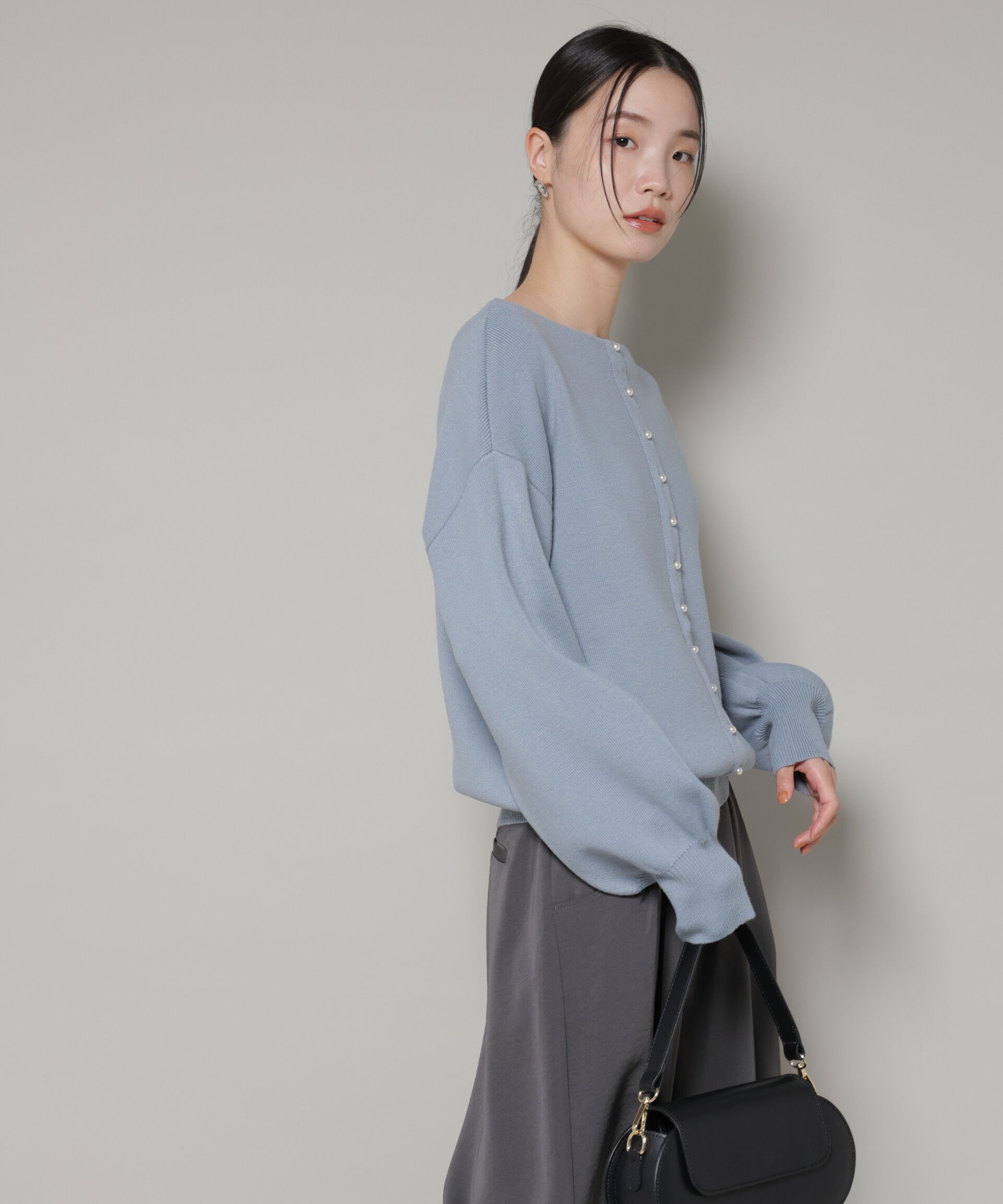 nano･universe「前後2wayセンターパール釦プルオーバーニット」|ニット・セーター|