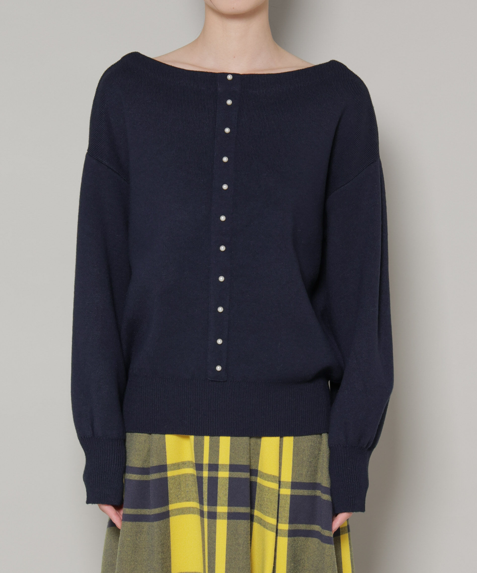 nano･universe「前後2wayセンターパール釦プルオーバーニット」|ニット・セーター|