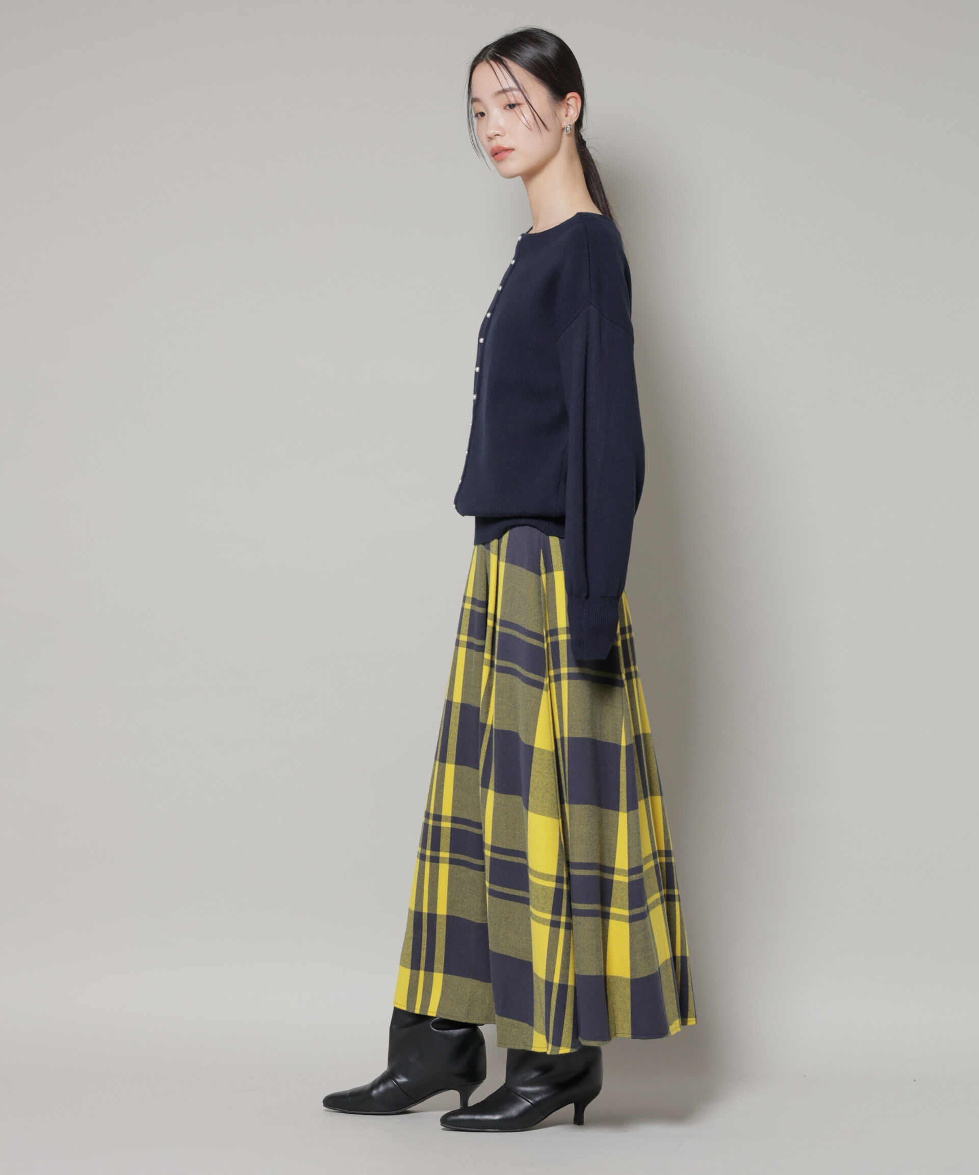 nano･universe「前後2wayセンターパール釦プルオーバーニット」|ニット・セーター|